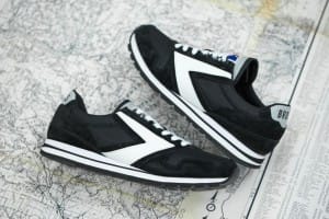 ヴィンテージ感最強スニーカー！ブルックスのチャリオットで一目置かれる男になろう